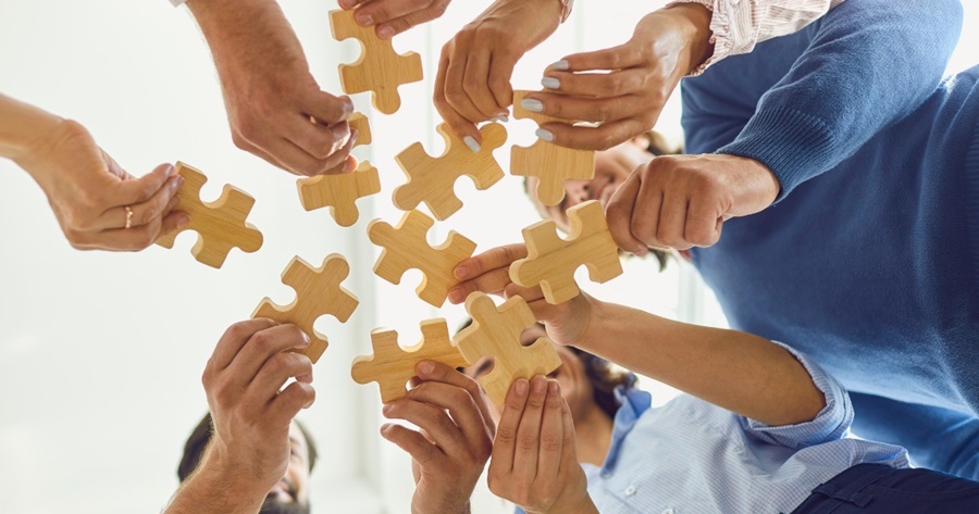 ผู้นำกับปัญหาชอบทำงานกับคนที่คิดหมือนกัน